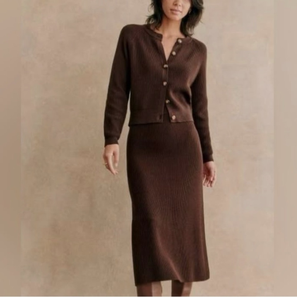 ISO Sezane Naelle chocolate brown skirt